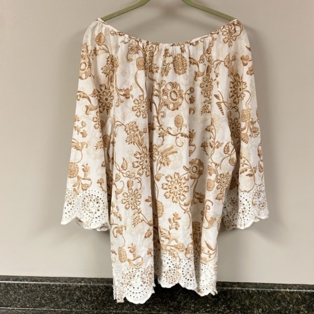 3/$15 ❤️ Ruby Rd. Eyelet trim floral shirt 2x - Picture 5 of 9